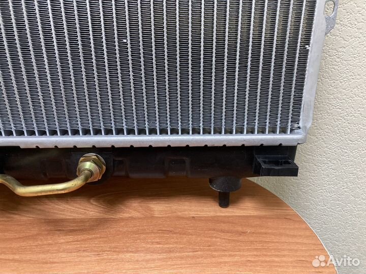 Радиатор охлаждения Хендай Соната 98- АКПП