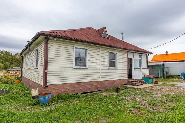 Дом 97,7 м² на участке 10,8 сот.