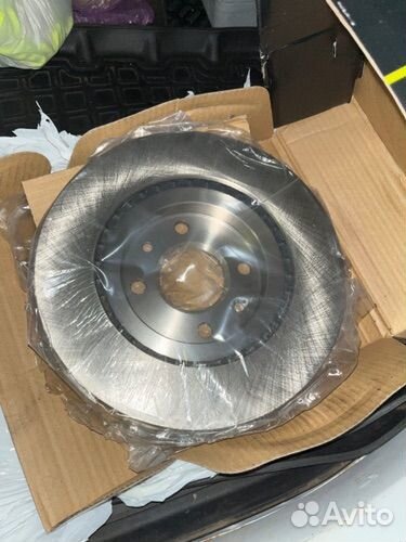Диски тормозные передние