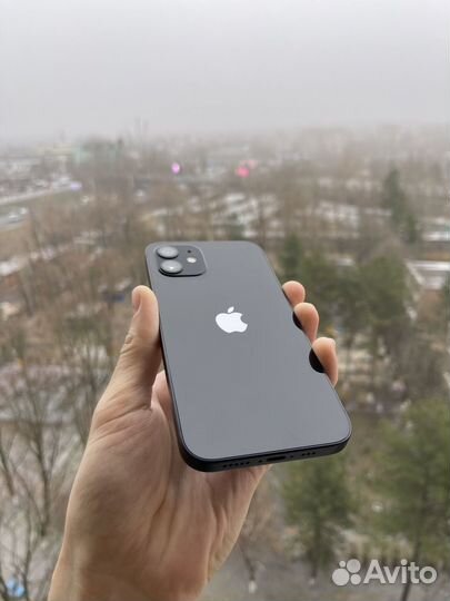 iPhone 12 128 Гб отличный АКБ 86%, sim