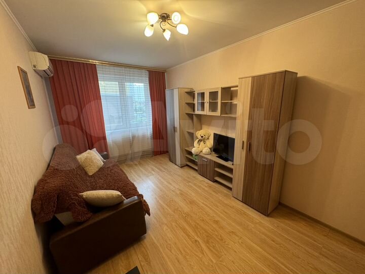 1-к. квартира, 40 м², 2/17 эт.