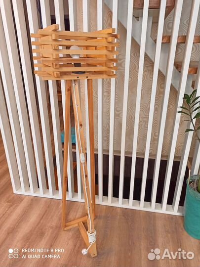 Светильник напольный