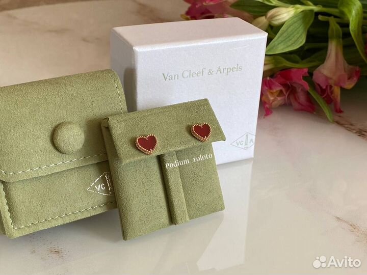 Золотой браслет Van cleef Arpels Heart