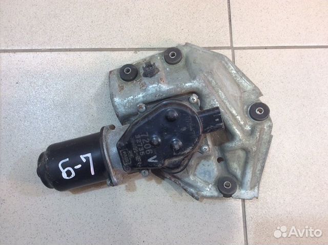 Моторчик стеклоочистителя передний Mitsubishi