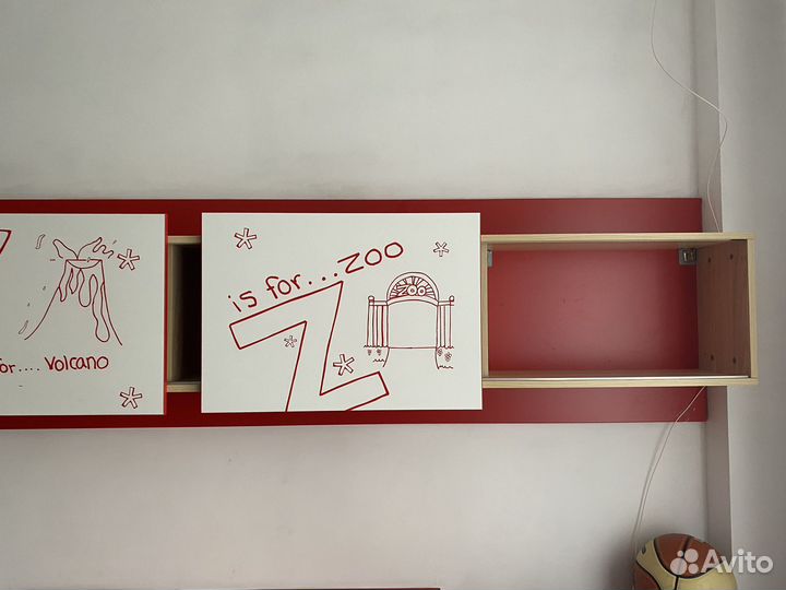 Полка настенная + стол