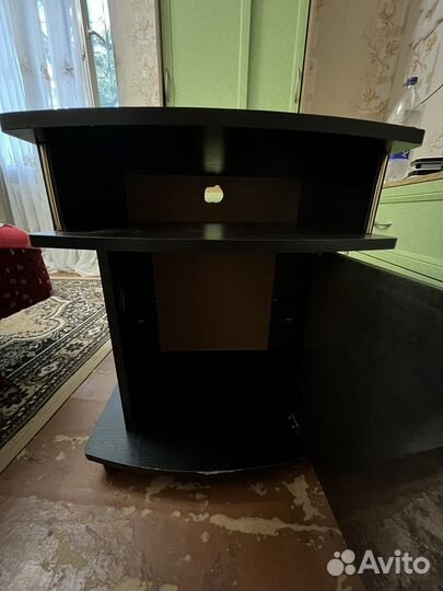 Телевизор с тумбой