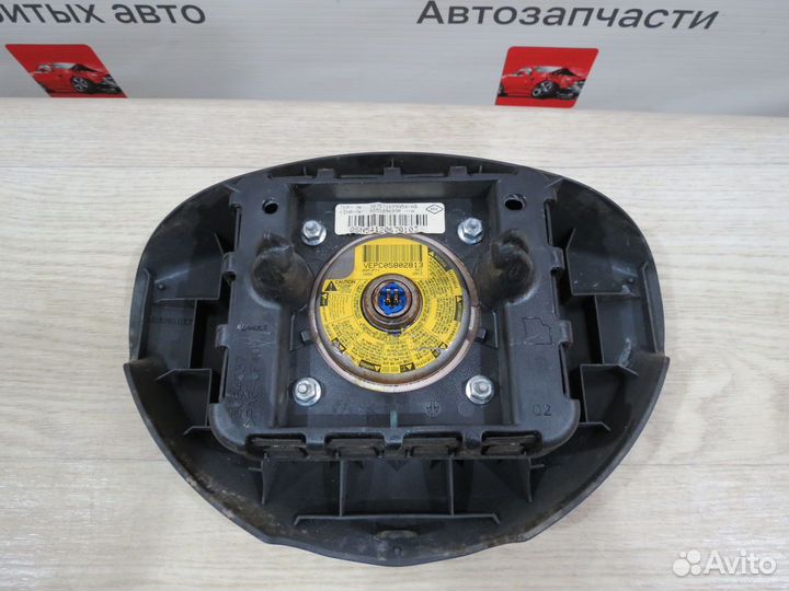 Подушка безопасности руля Renault Duster