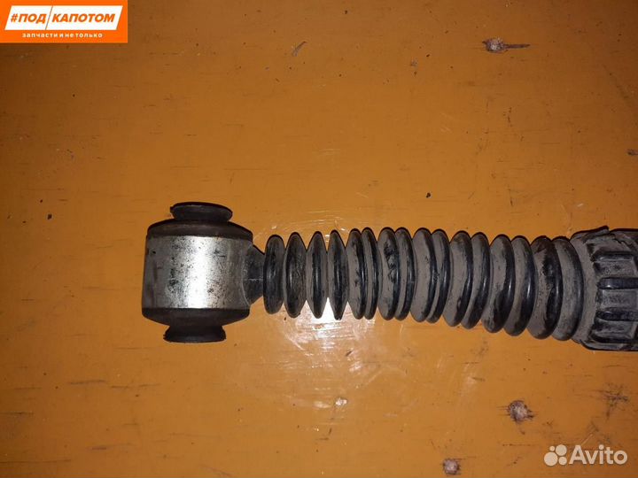 Стойка амортизатора задняя Peugeot 207 рест. 2010