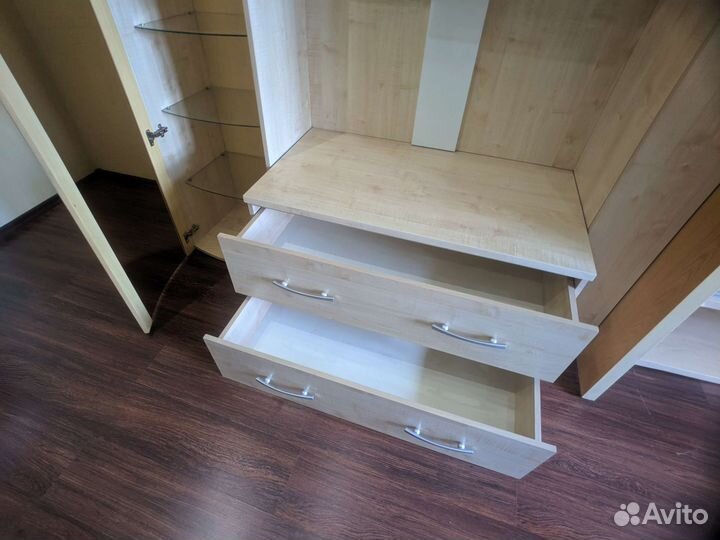 Стенка в гостиную