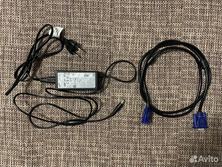 Монитор Samsung S22C300B