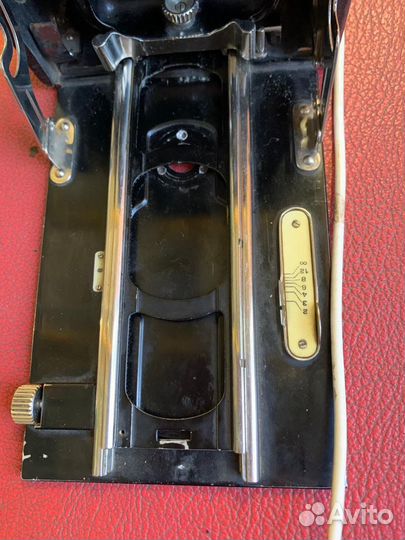 Антикварный немецкий выдвижной фотоаппарат.1