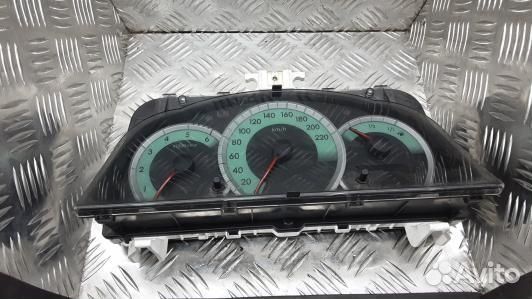 Щиток приборов toyota corolla verso 2 (99T11IT01)