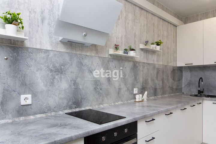 2-к. квартира, 68,1 м², 9/16 эт.