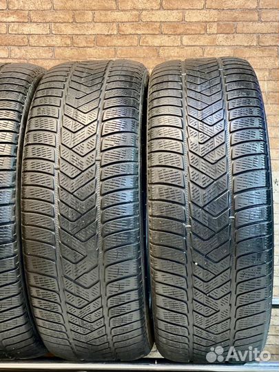 Pirelli Scorpion Winter 255/55 R20