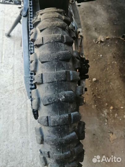 Adistar Tourking XS01 95/12.5 R19 и 5.60/13.5 R16 50Y