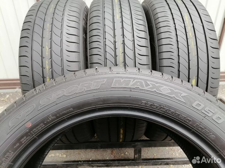 Dunlop SP Sport Maxx 050 235/55 R20