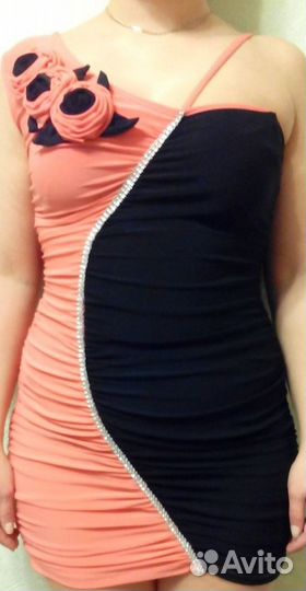 Продам платья