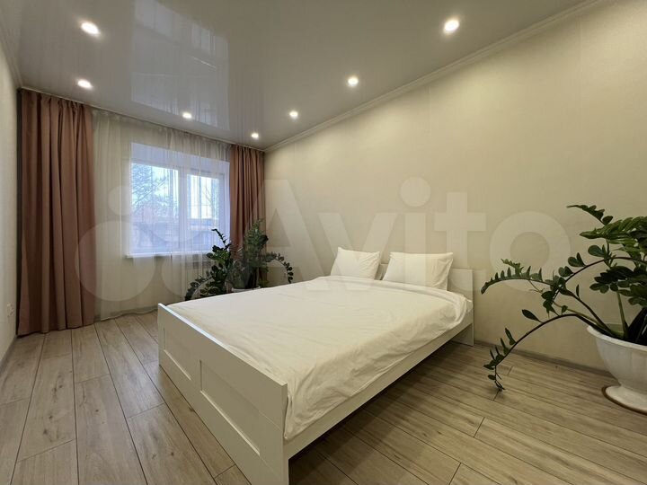 2-к. квартира, 57,4 м², 1/7 эт.