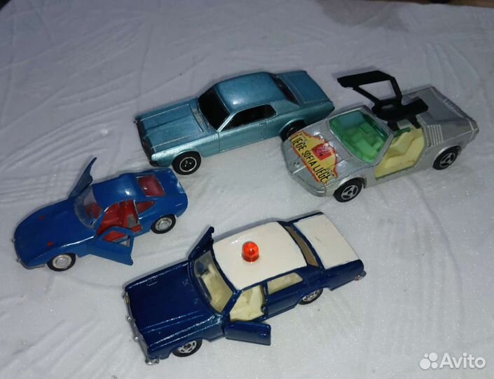 Модели м 1/64 School Toimca