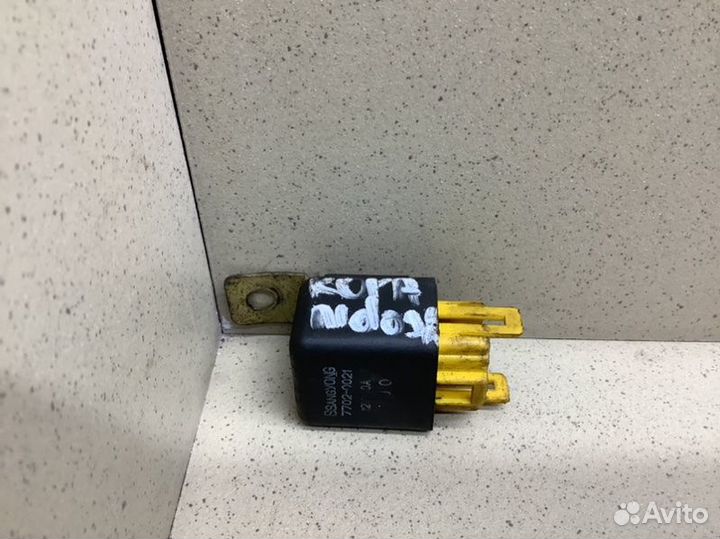 Реле Ssang Yong Korando KJ 161943 1998