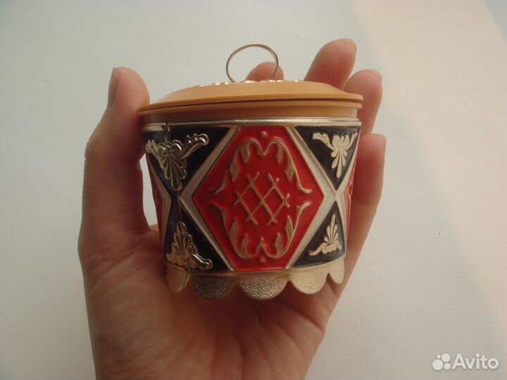 Винтаж Шкатулка СССР Пластик металл эмаль пудрениц
