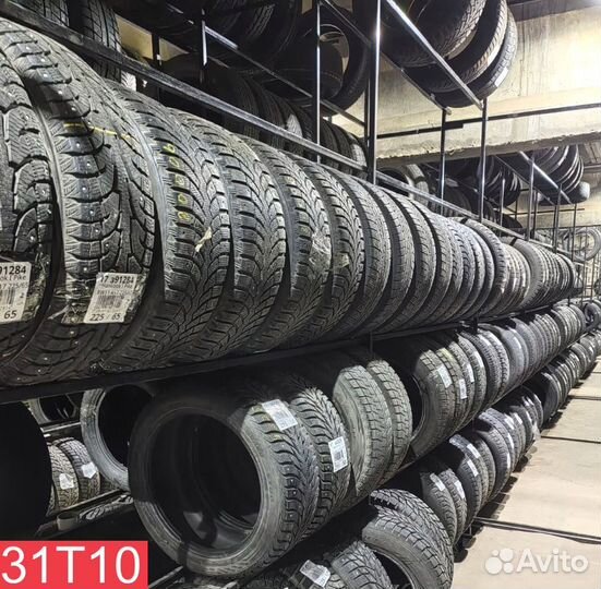Kumho I'Zen KW31 275/40 R19 101M
