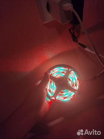 Светодиодная лента с пультом 5 метр новый