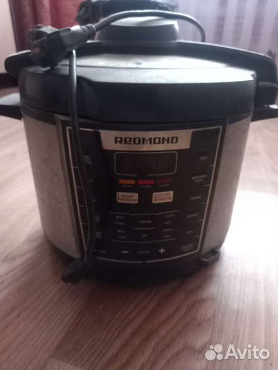 Мультиварка redmond на запчасти