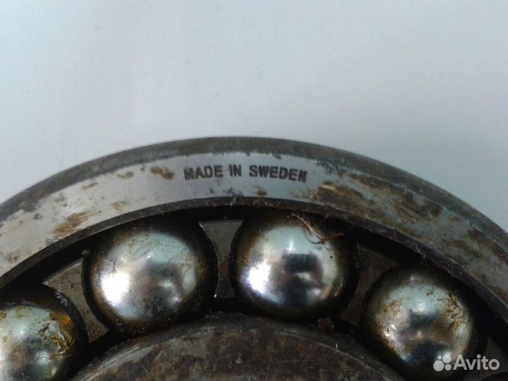 Шведский новый подшипник 1413 SKF