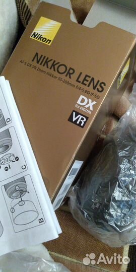 Объектив Nikon AF-S DX Nikkor 55-200mm f/4-5.6G ED