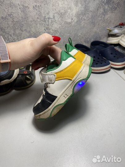 Кроссовки кеды 23