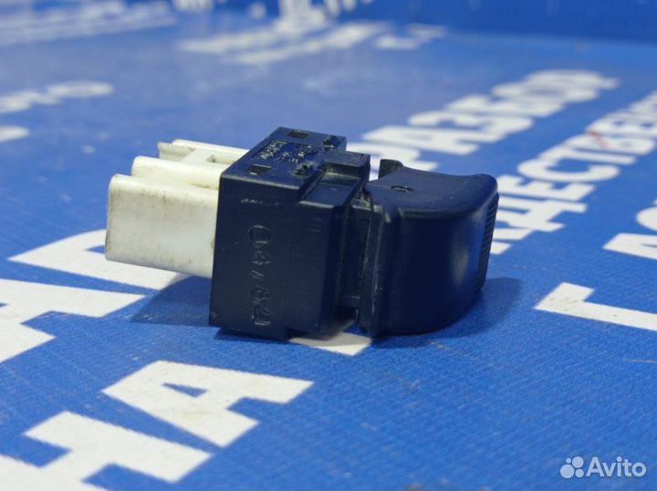 Кнопка стеклоподъемника Lifan Breez седан 2009