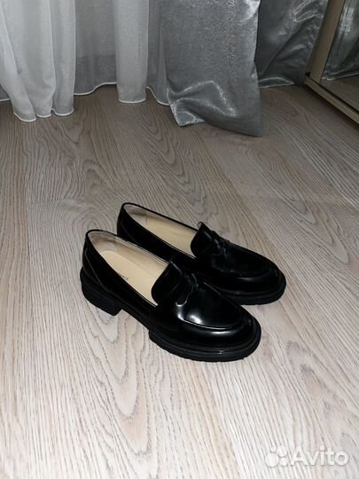 Лоферы женские 37 размер кожа