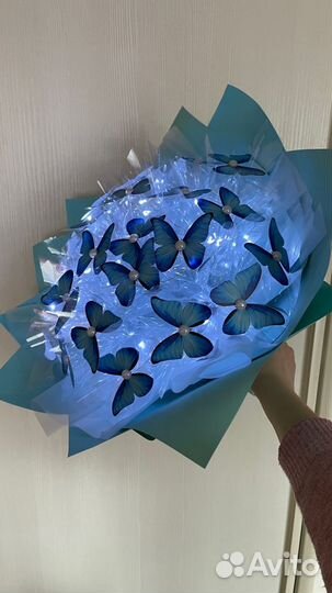 Светящиеся букет из бабочек