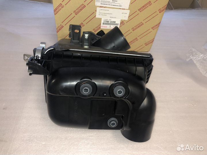 Корпус воздушного фильтра Toyota 1770022200