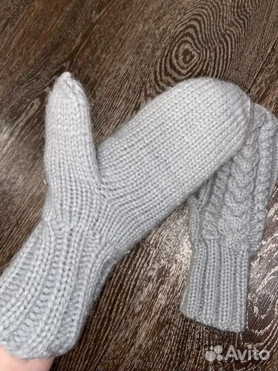 Варежки вязаные ручной работы