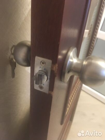 Межкомнатные двери бу 70 см