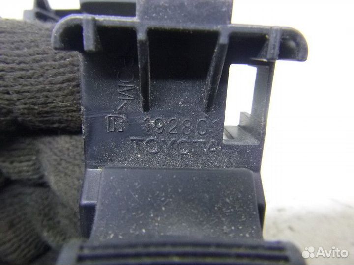 Кнопка стеклоподъемника toyota camry V50 2011