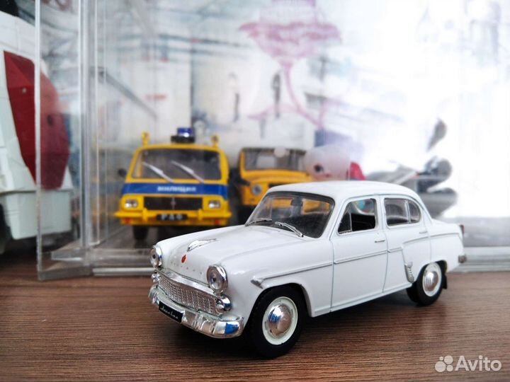 Модель автомобиля москвич