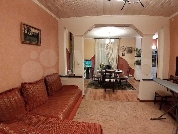 Дом 135 м² на участке 6 сот.