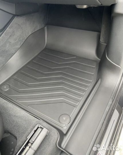 Ковры резиновые Audi Q8 с 2018 - Н.В