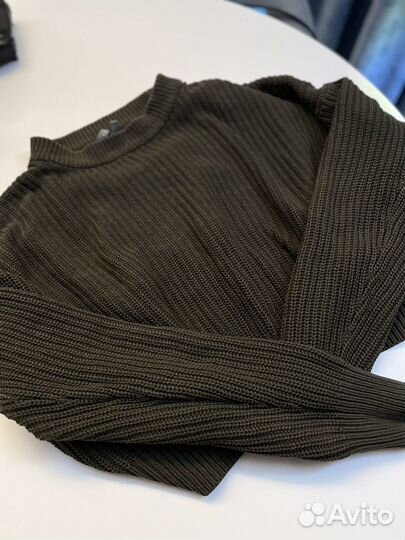 Свитер женский