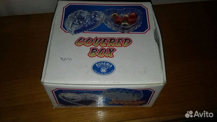 Шкатулка -чешский хрусталь(bohemia)