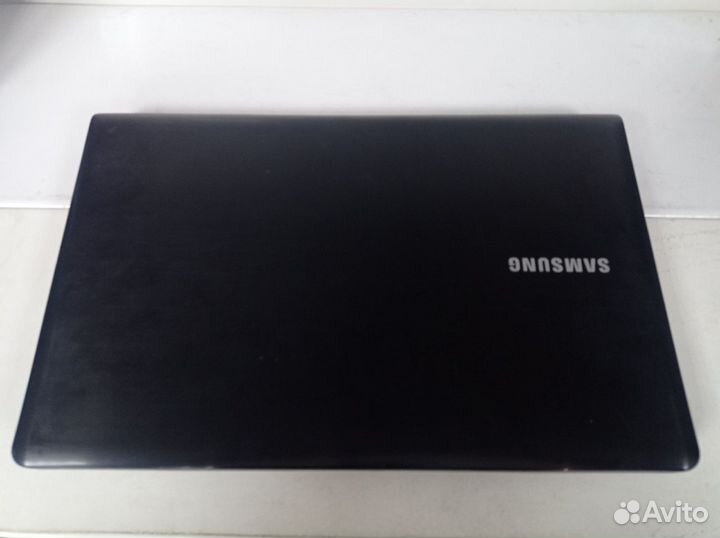 Ноутбук Samsung NP355E (304)