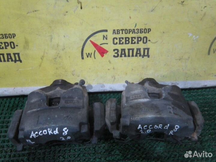 Суппорт передний левый Honda Accord CU R20