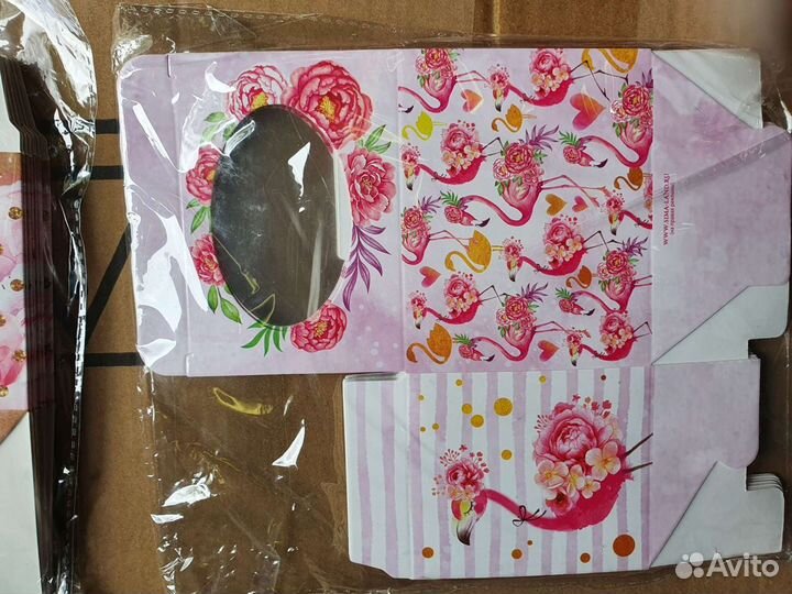 Коробка подарочная