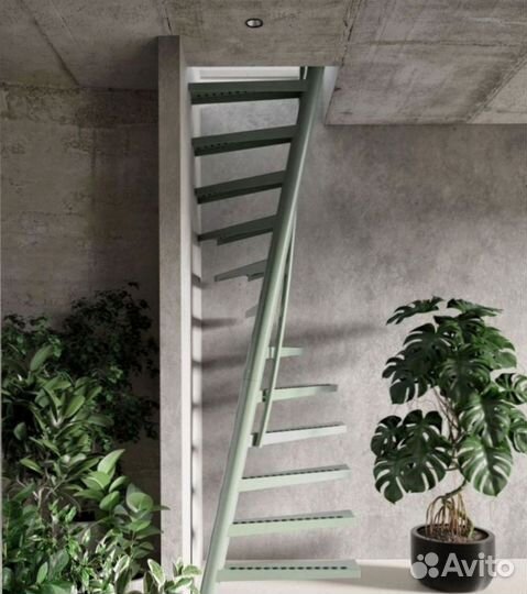 Металлическая лестница