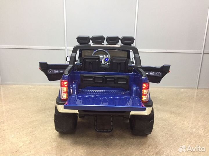 Электромобиль