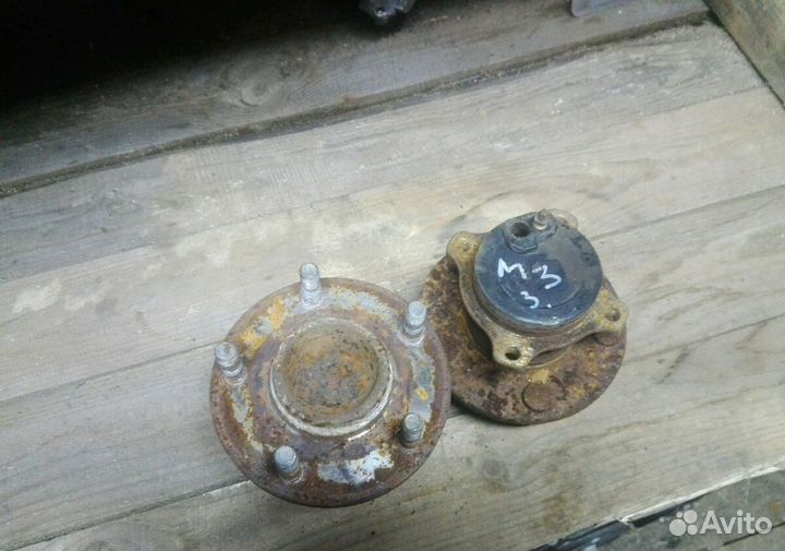 Ступица задняя Мазда 3 BK