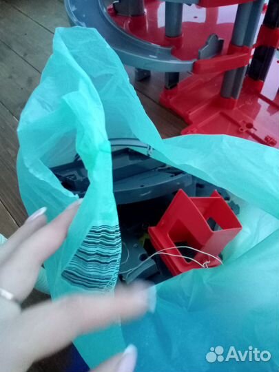 Парковка игрушка